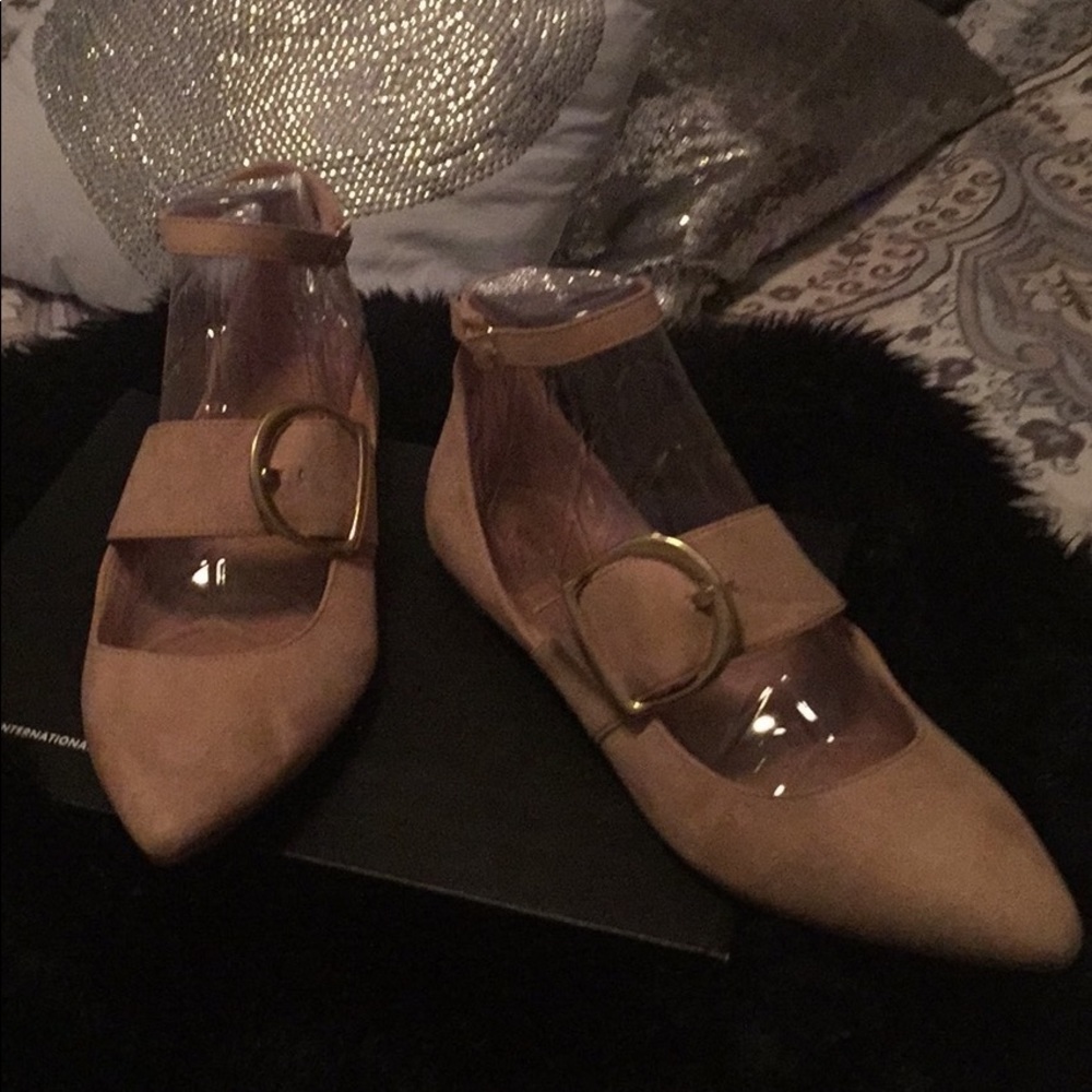 Ladies ankle strap flats